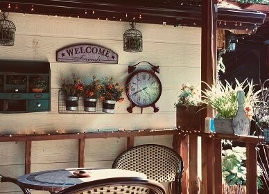 budget-friendly decorating