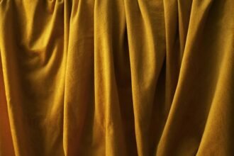 curtains and blinds